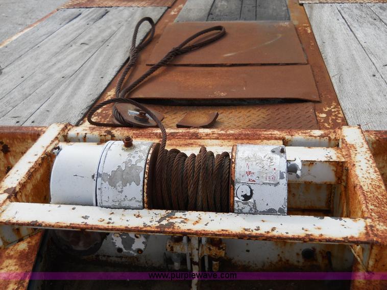 image for item 7761 1989 Trail King TKT20-2400 20' trailer