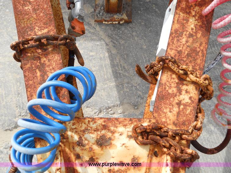 image for item 7761 1989 Trail King TKT20-2400 20' trailer