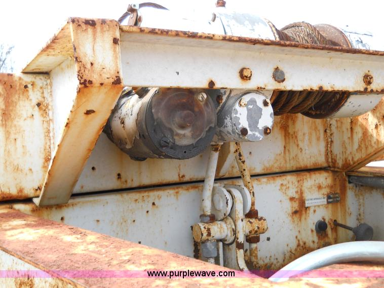 image for item 7761 1989 Trail King TKT20-2400 20' trailer