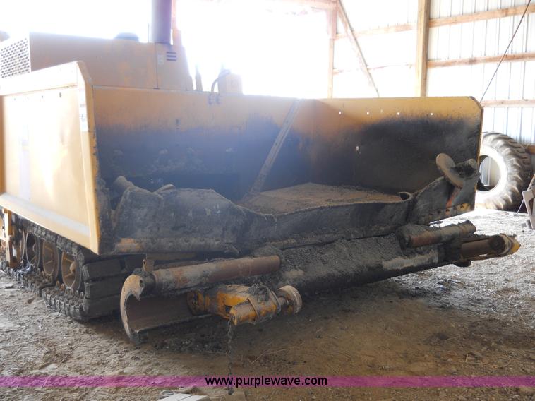 image for item 7766 1985 Blaw-Knox PF-510 paver finisher