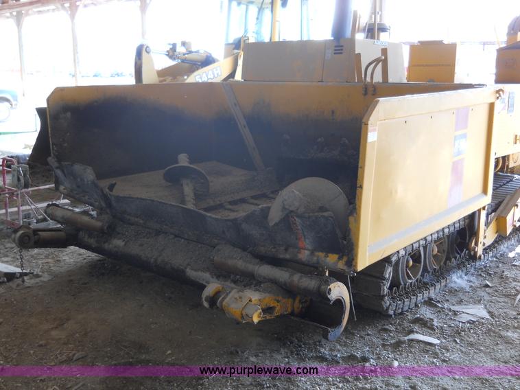 image for item 7766 1985 Blaw-Knox PF-510 paver finisher