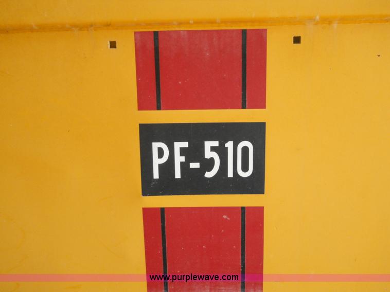 image for item 7766 1985 Blaw-Knox PF-510 paver finisher