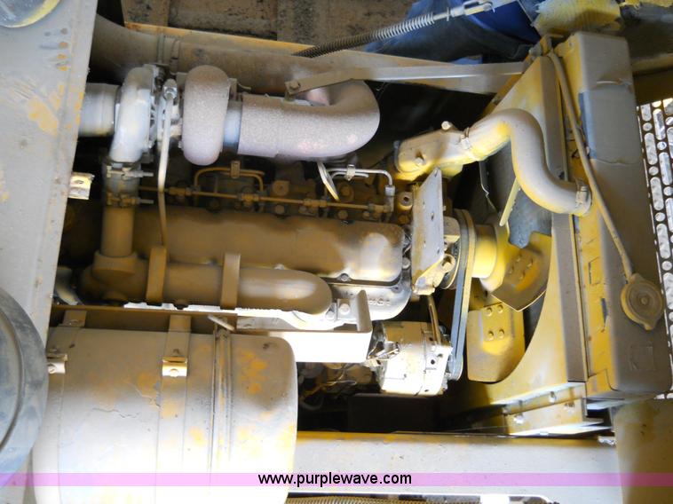 image for item 7766 1985 Blaw-Knox PF-510 paver finisher