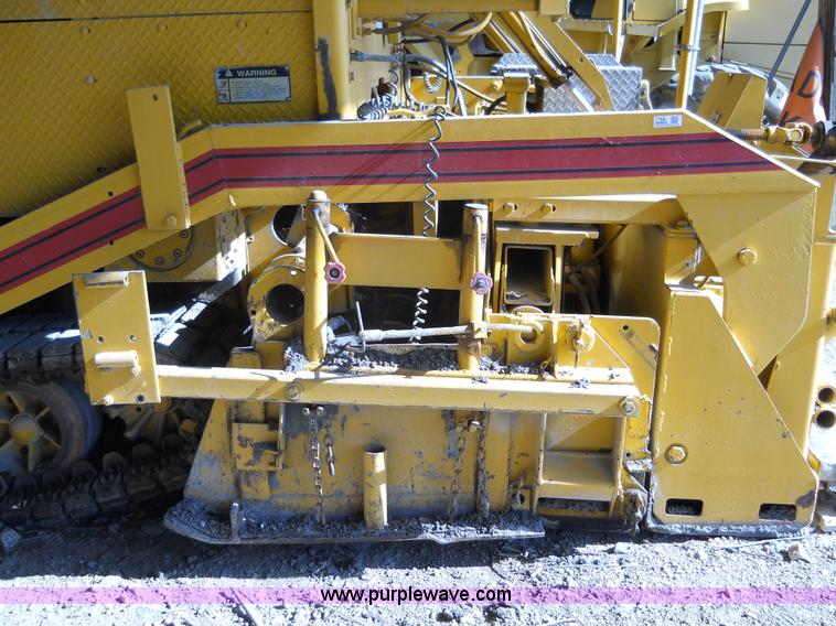 image for item 7766 1985 Blaw-Knox PF-510 paver finisher