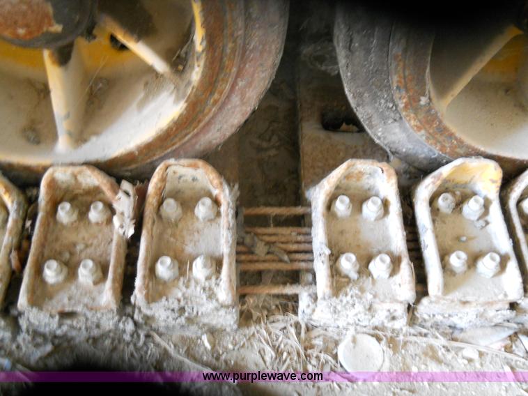 image for item 7766 1985 Blaw-Knox PF-510 paver finisher