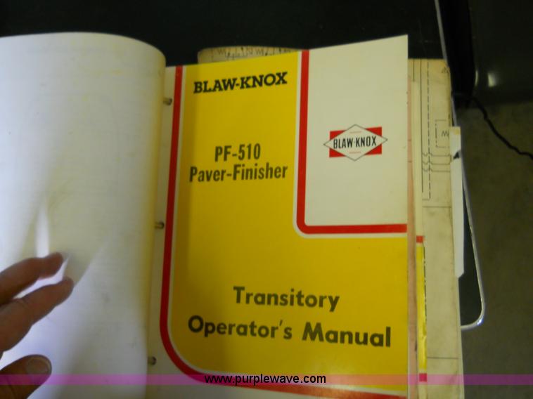 image for item 7766 1985 Blaw-Knox PF-510 paver finisher