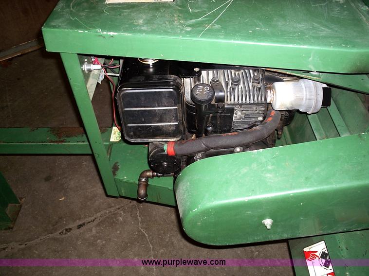 image for item 1008 Wichita trailer 233C chipper shredder