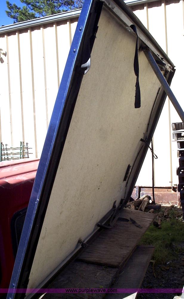 image for item 1009 Fiberglass pickup bed cover with hardware