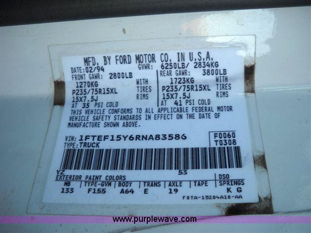 image for item 1687 1994 Ford F150 pickup truck