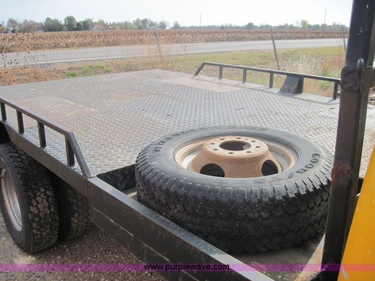 image for item 3154 1992 Dodge D350 pickup truck