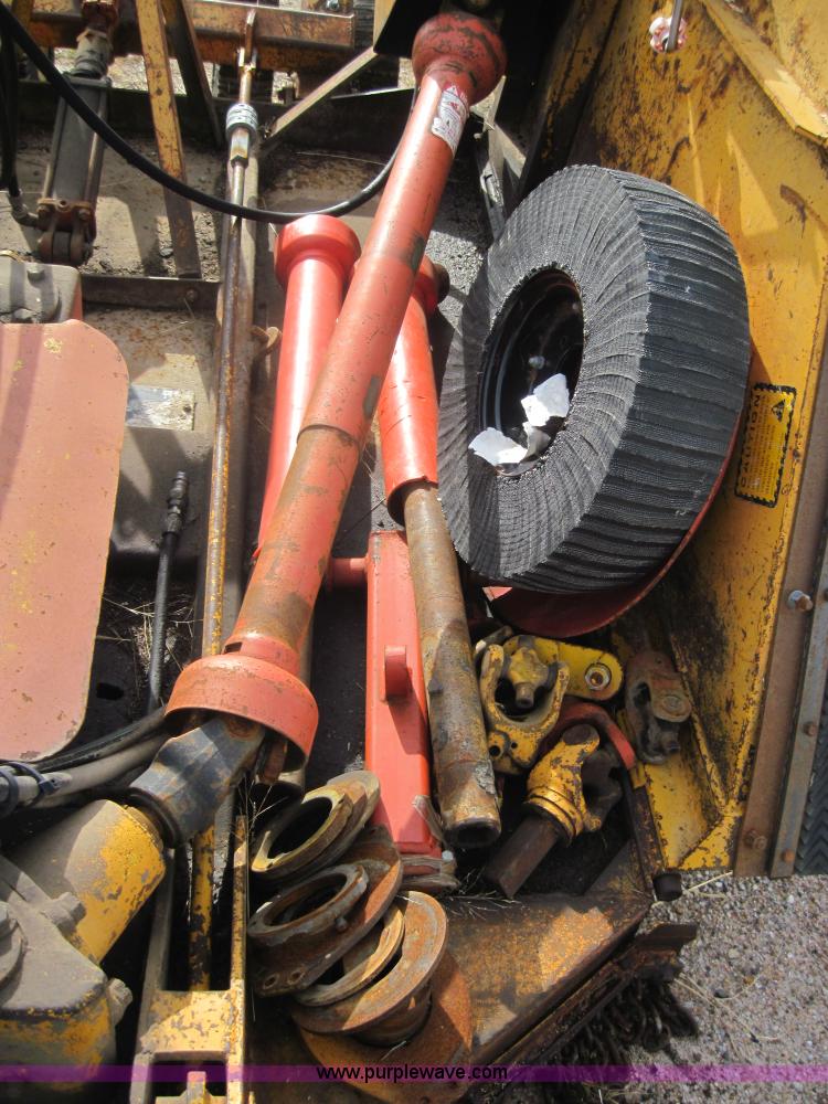 image for item 3156 1980 Rhino batwing mower