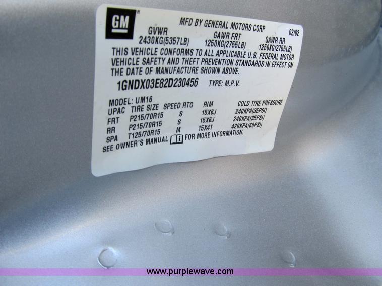 image for item 3595 2002 Chevrolet Venture van