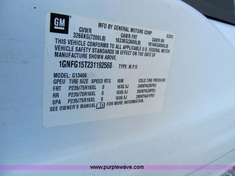 image for item 3596 2003 Chevrolet G1500 Express van