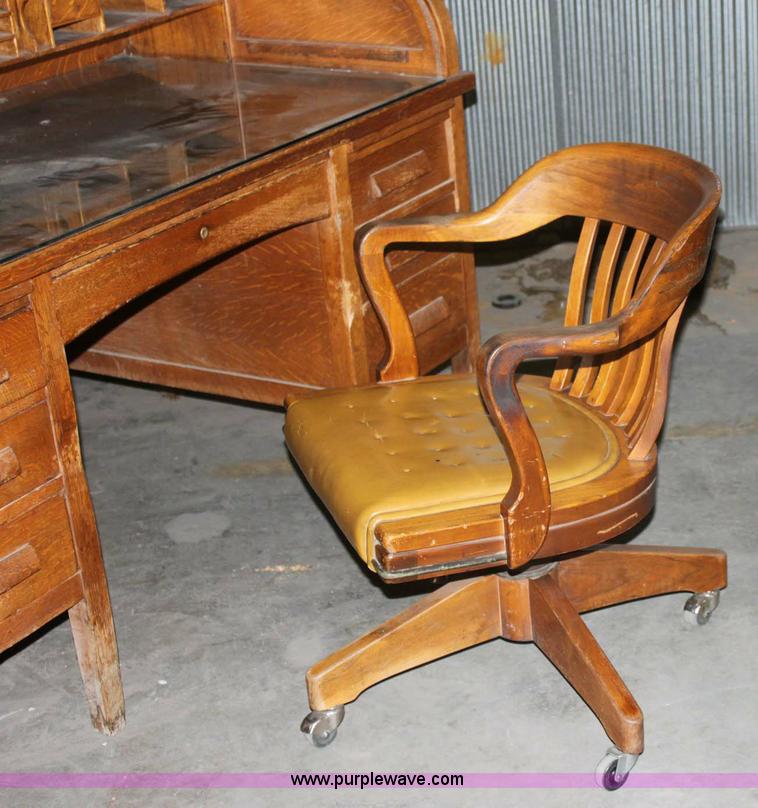 image for item 3655 Wood roll top desk and chair