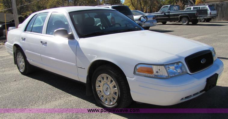 image for item 5129 2003 Ford Crown Victoria police intercepter
