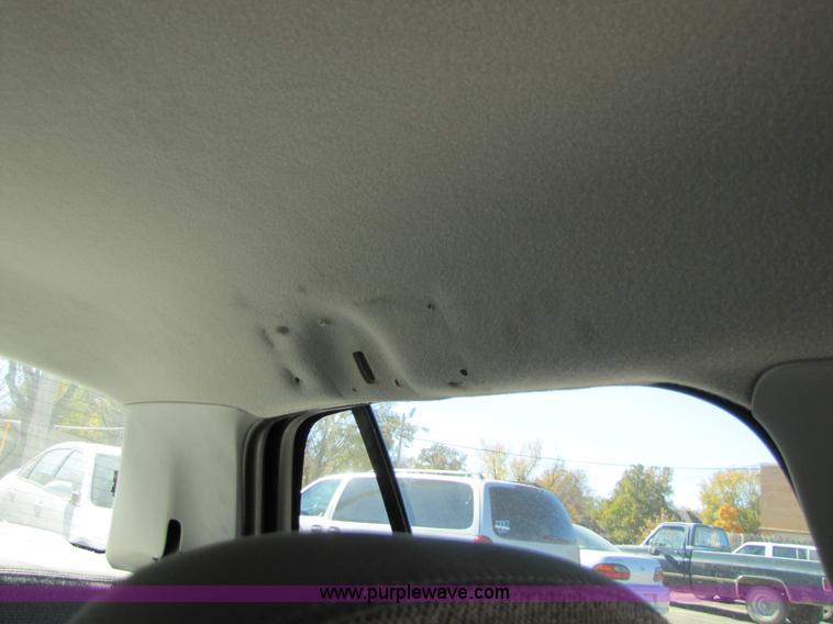 image for item 5129 2003 Ford Crown Victoria police intercepter