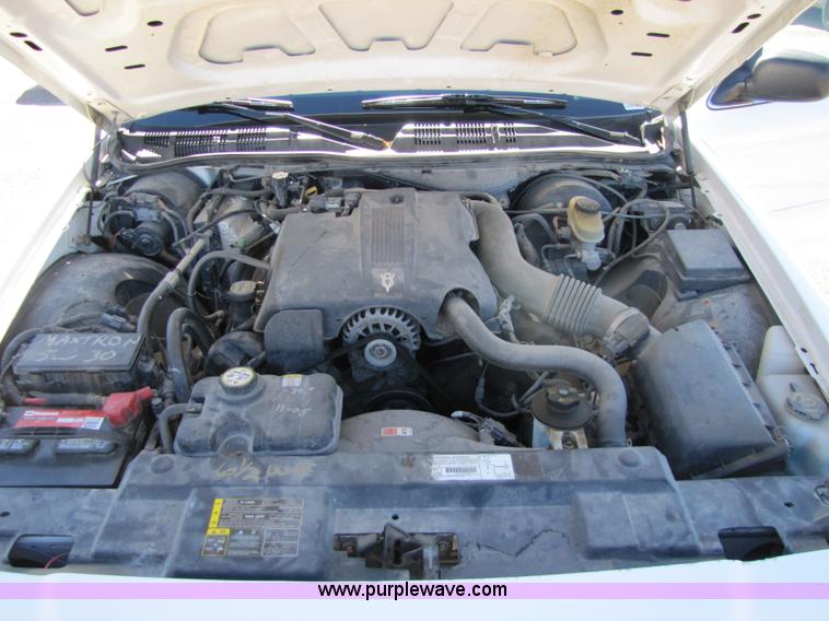 image for item 5129 2003 Ford Crown Victoria police intercepter