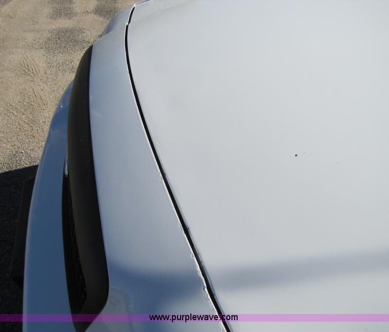 image for item 5129 2003 Ford Crown Victoria police intercepter