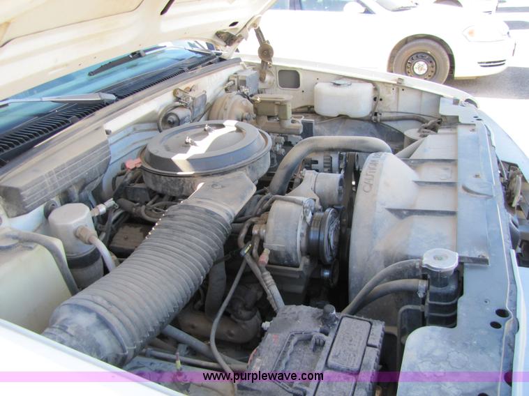 image for item 5132 1993 Chevrolet 1500 pickup