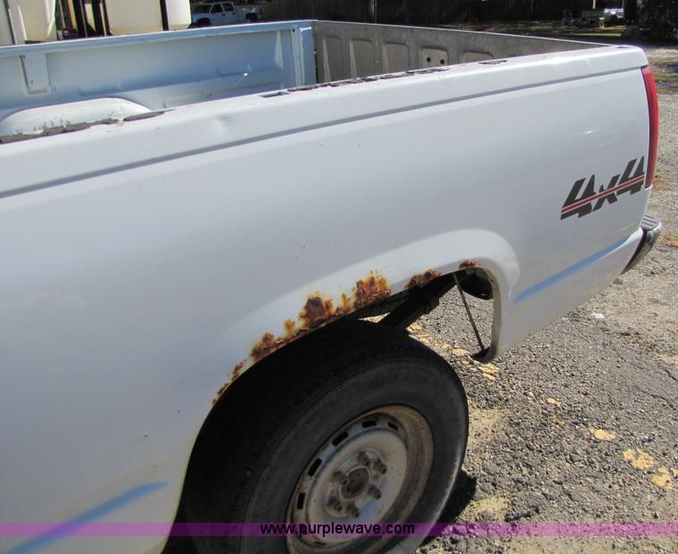 image for item 5132 1993 Chevrolet 1500 pickup