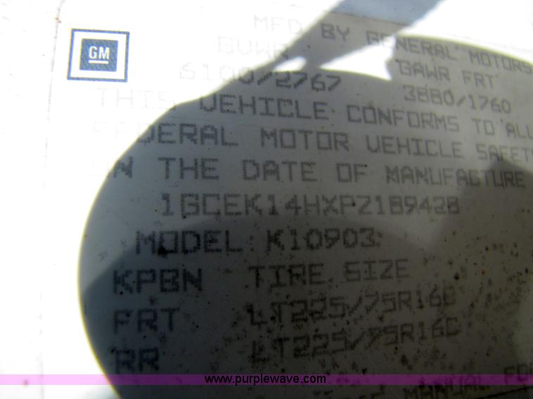 image for item 5132 1993 Chevrolet 1500 pickup