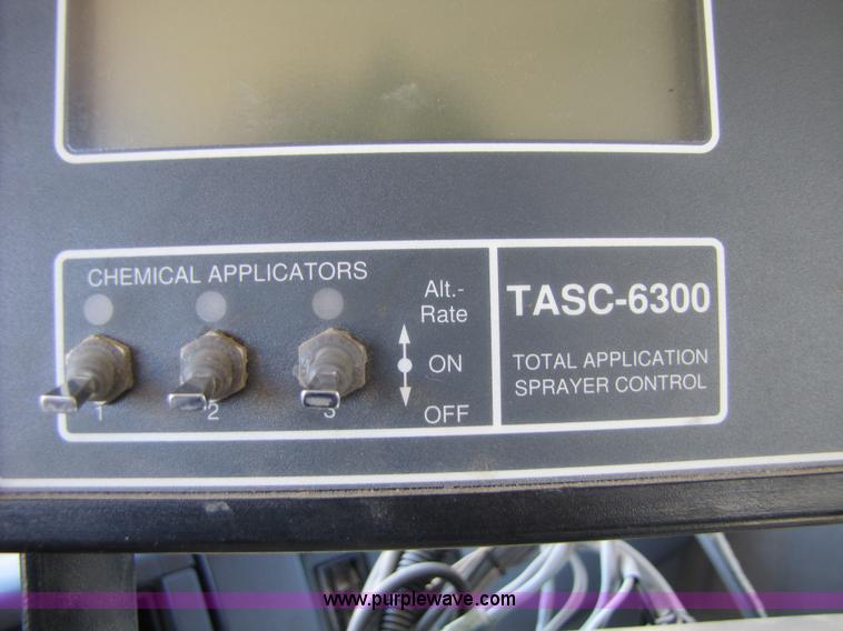 image for item 5134 1998 Isuzu FRR 2.5-ton spray truck