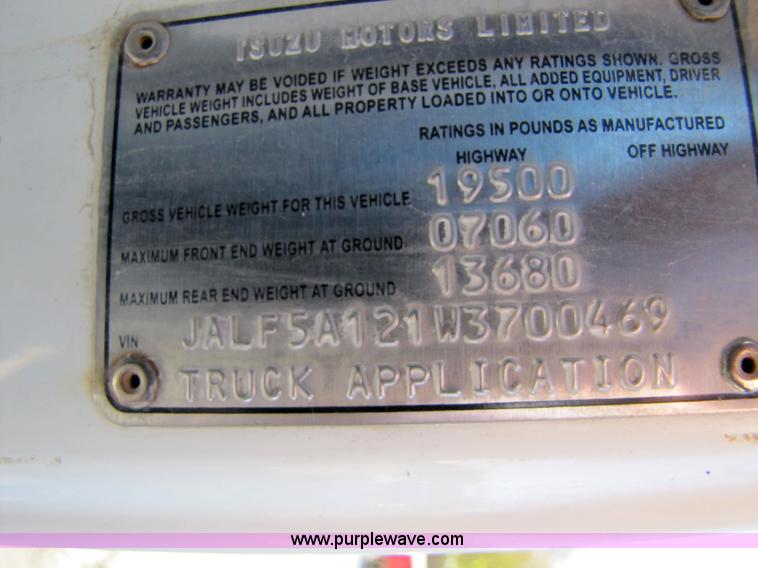 image for item 5134 1998 Isuzu FRR 2.5-ton spray truck