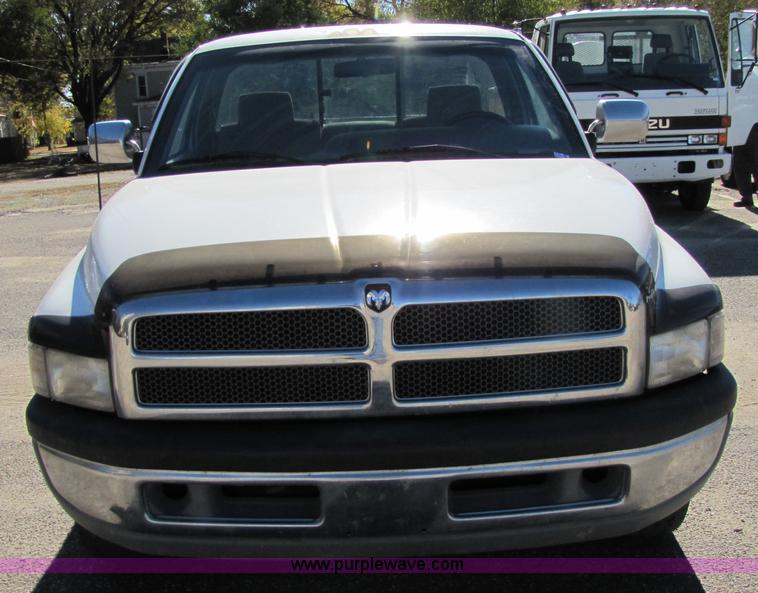 image for item 5135 1996 Dodge Ram 2500
