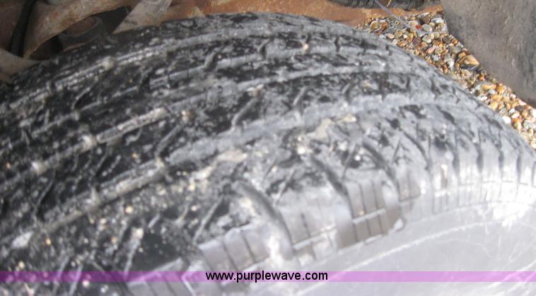 image for item 5232 2000 Ford F150 pickup truck