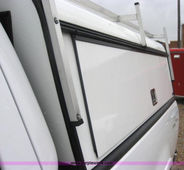 image for item 5232 2000 Ford F150 pickup truck