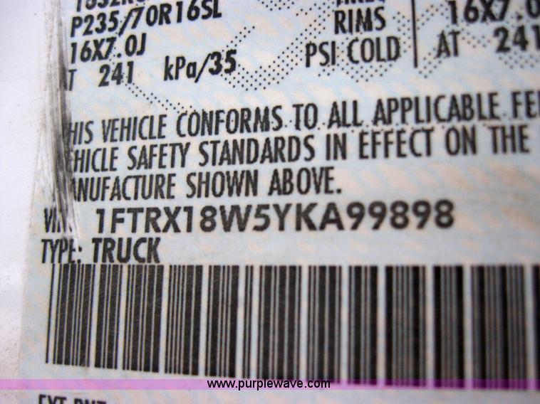 image for item 5232 2000 Ford F150 pickup truck