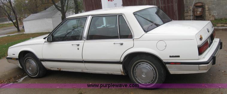 image for item 5233 1988 Buick Lesabre Limited
