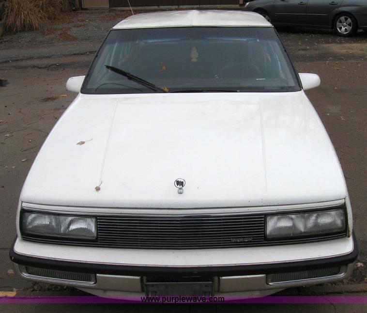 image for item 5233 1988 Buick Lesabre Limited