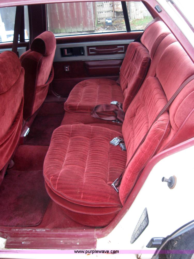 image for item 5233 1988 Buick Lesabre Limited