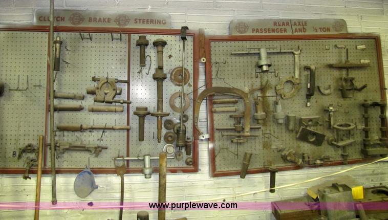 image for item 5305 Large assortment of 1950's and 1960's Chevrolet specialty tools