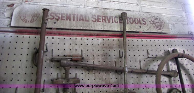 image for item 5305 Large assortment of 1950's and 1960's Chevrolet specialty tools