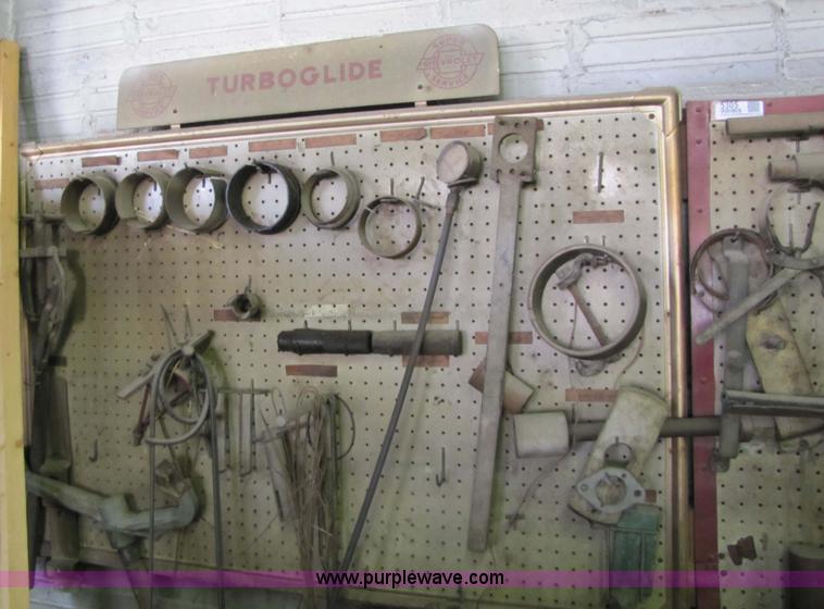 image for item 5305 Large assortment of 1950's and 1960's Chevrolet specialty tools