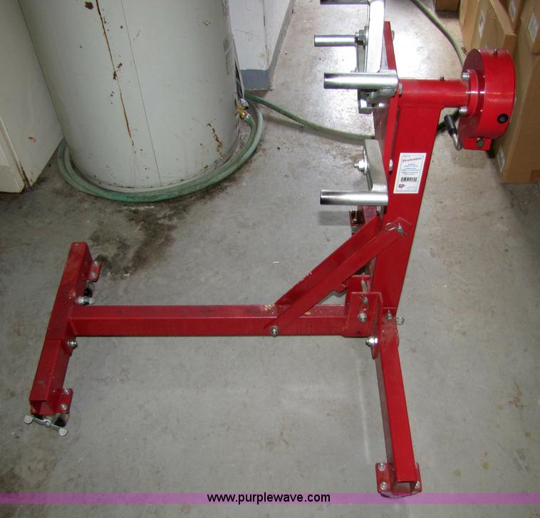 image for item 5313 Car Quest Provalue engine stand