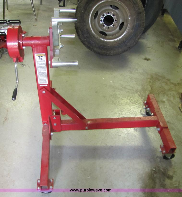 image for item 5313 Car Quest Provalue engine stand