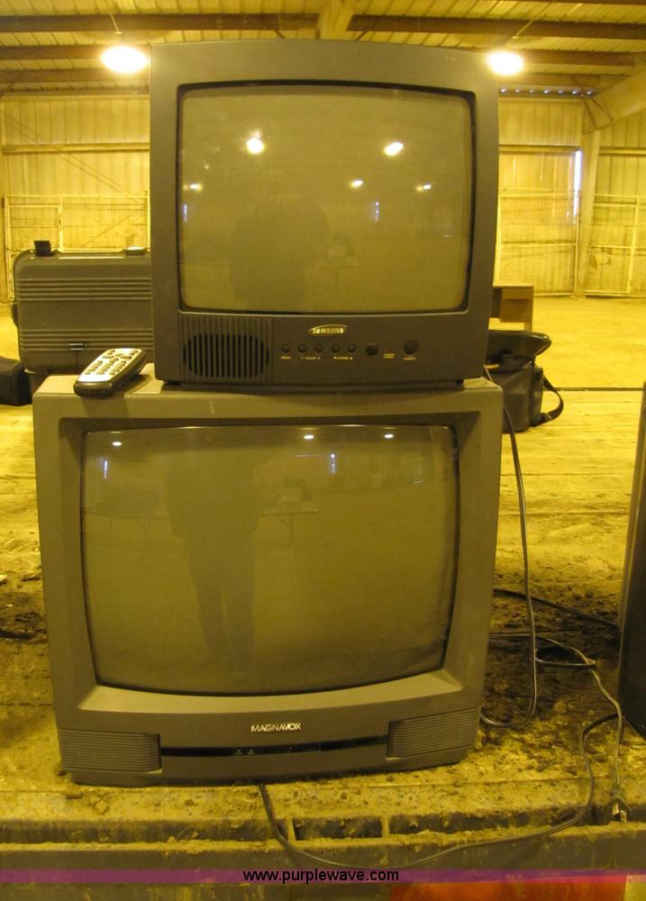 image for item 5321 (4) TV's