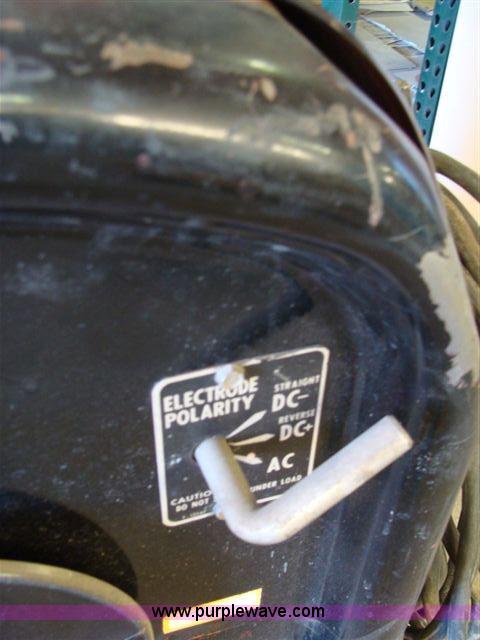 image for item 5327 Lincoln 250 arc welder