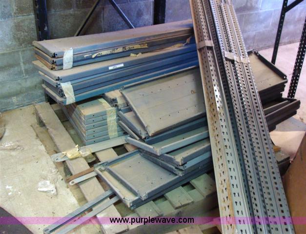 image for item 5329 Adjustable metal shelving