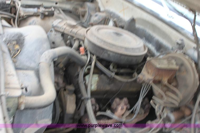 image for item 6283 1980 GMC Sierra 15 pickup truck