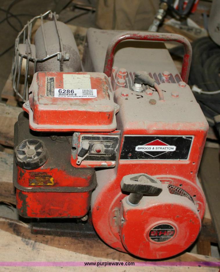 image for item 6286 Homelite generator