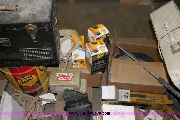 image for item 6288 Assorted tools