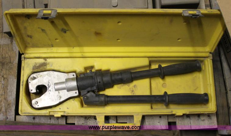 image for item 6288 Assorted tools