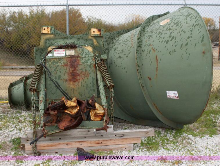 image for item 6289 2000 Wausau WR0-10 13' rollover snow plow