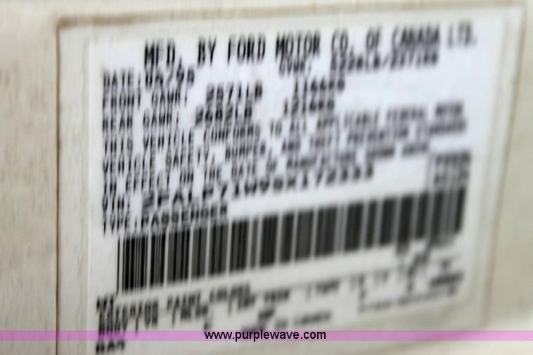 image for item 6290 1995 Ford Crown Victoria Police Interceptor