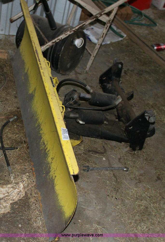 image for item 6293 John Deere 54" snow plow blade