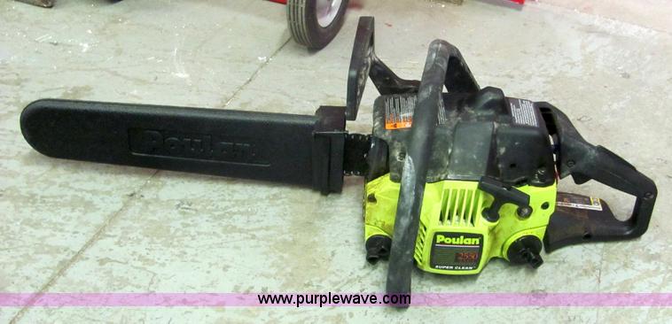 image for item 6321 Poulan 2550LE chainsaw